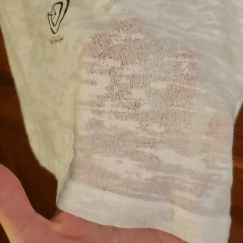 Butterfly Love this Life heathered v neck T shirt small - Picture 6 of 7